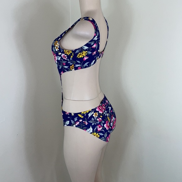 Bright Floral Cut Out One Piece Monokini Swimsuit - Picture 8 of 13